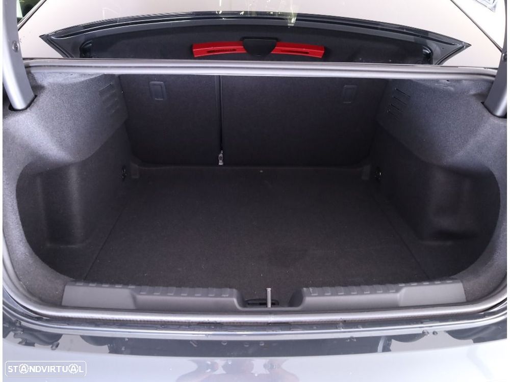 Audi A3 Limousine 30 TFSI Advanced S tronic - 11