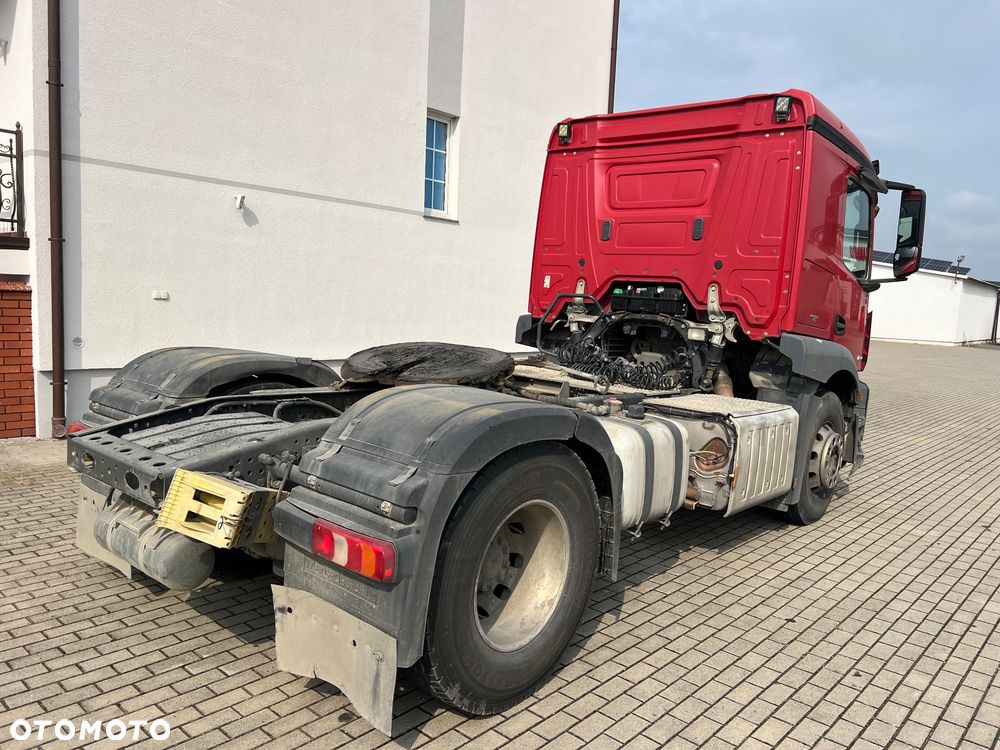 Mercedes-Benz 18430 - 4