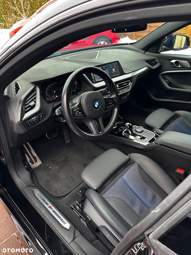 BMW Seria 2 220i M Sport - 10