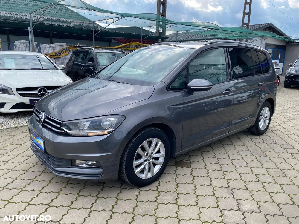 Volkswagen Touran - 2