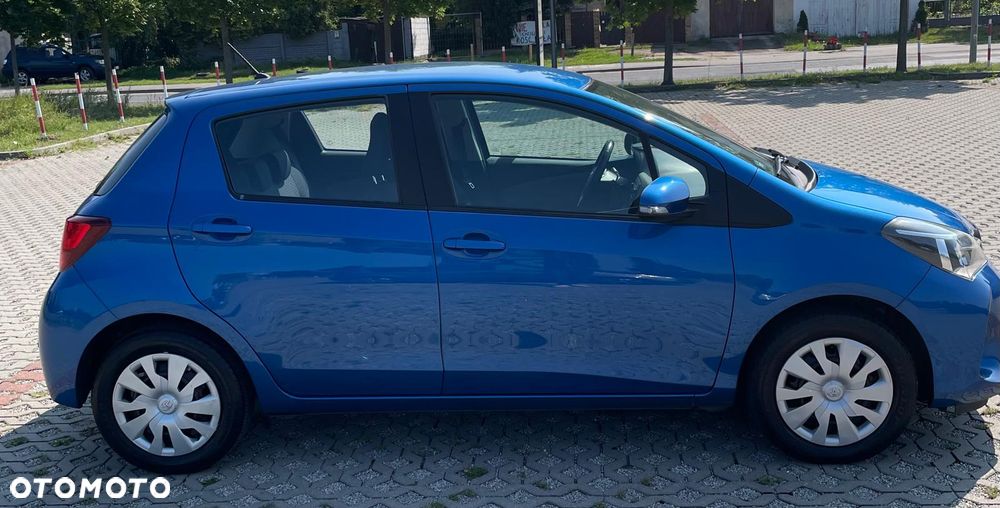 Toyota Yaris 1.33 Active EU6 - 4
