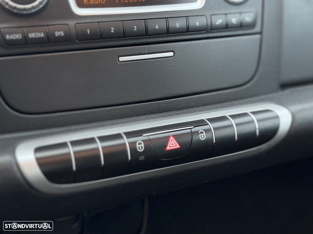 Smart ForTwo Coupé ver-1-0-mhd-passion-71-softouch - 11