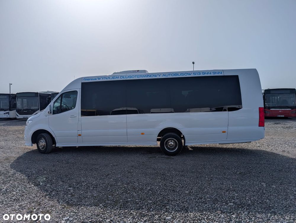 Mercedes-Benz Sprinter 517 - 9