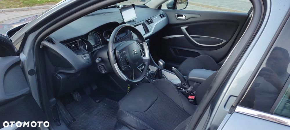 Citroën C5 1.6 HDi Attraction - 10