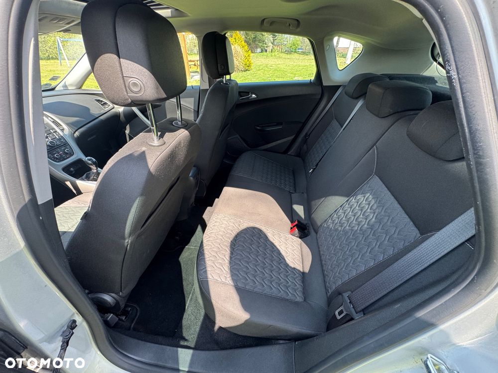 Opel Astra 1.4 Turbo Active - 25