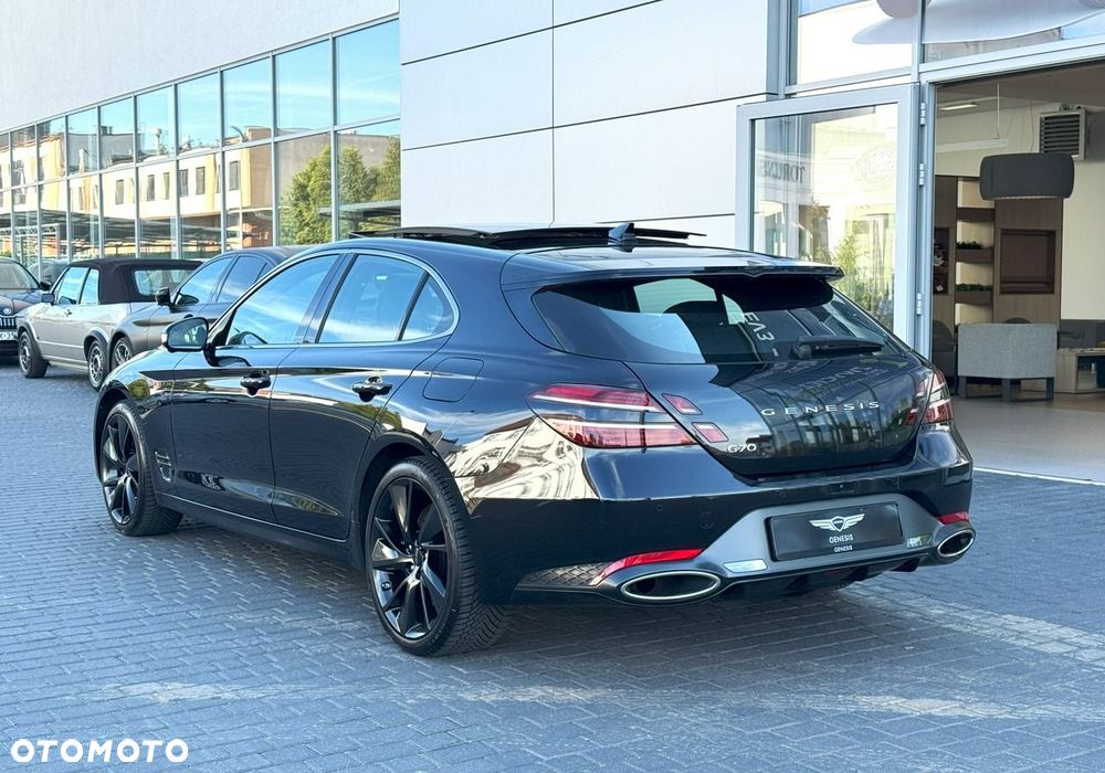 Genesis G70 - 5