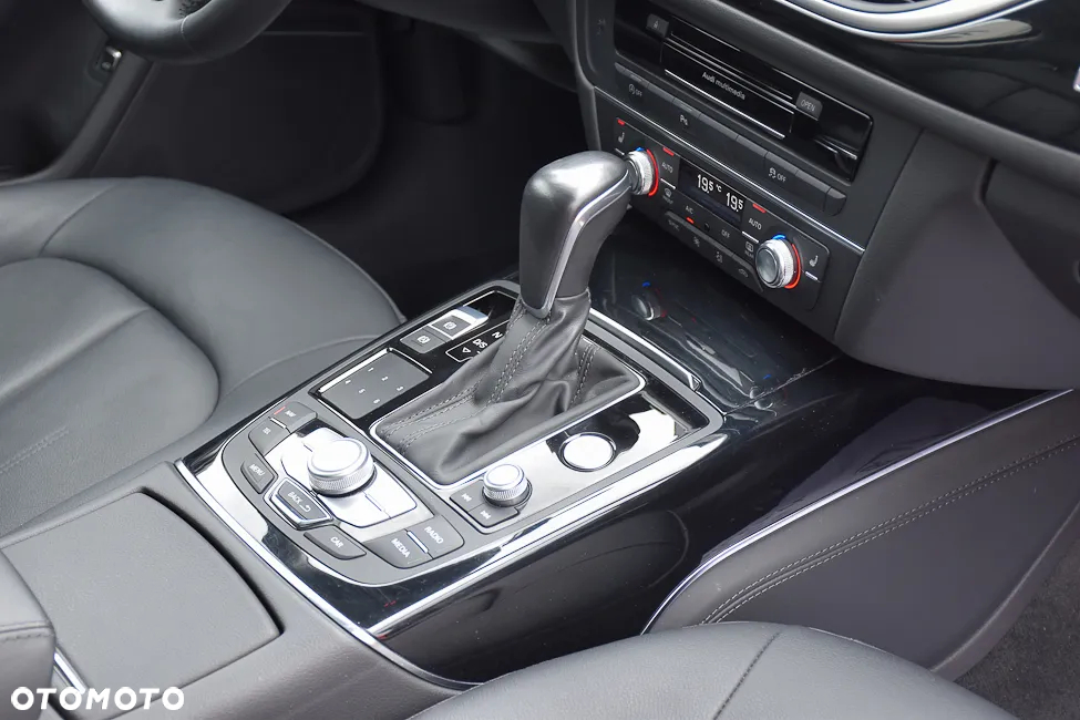 Audi A6 3.0 TDI Quattro S tronic - 28