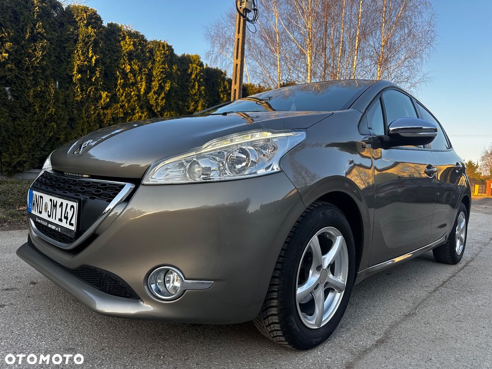 Peugeot 208 PureTech 82 Urban Move - 9