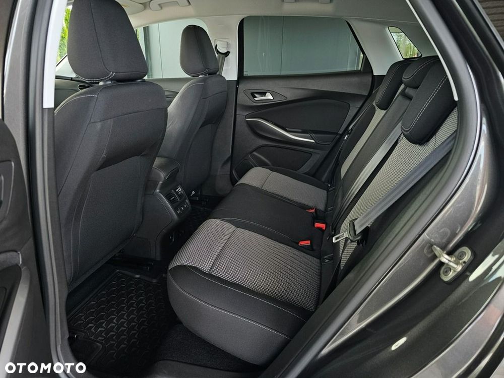 Opel Grandland X - 31