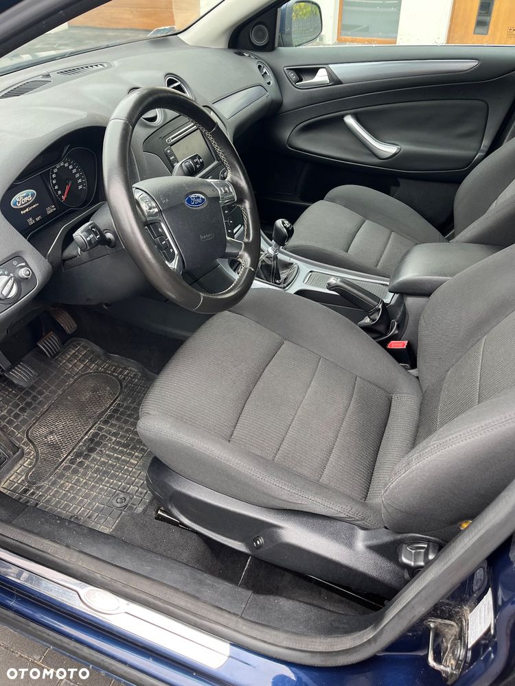 Ford Mondeo 2.0 TDCi Titanium - 18