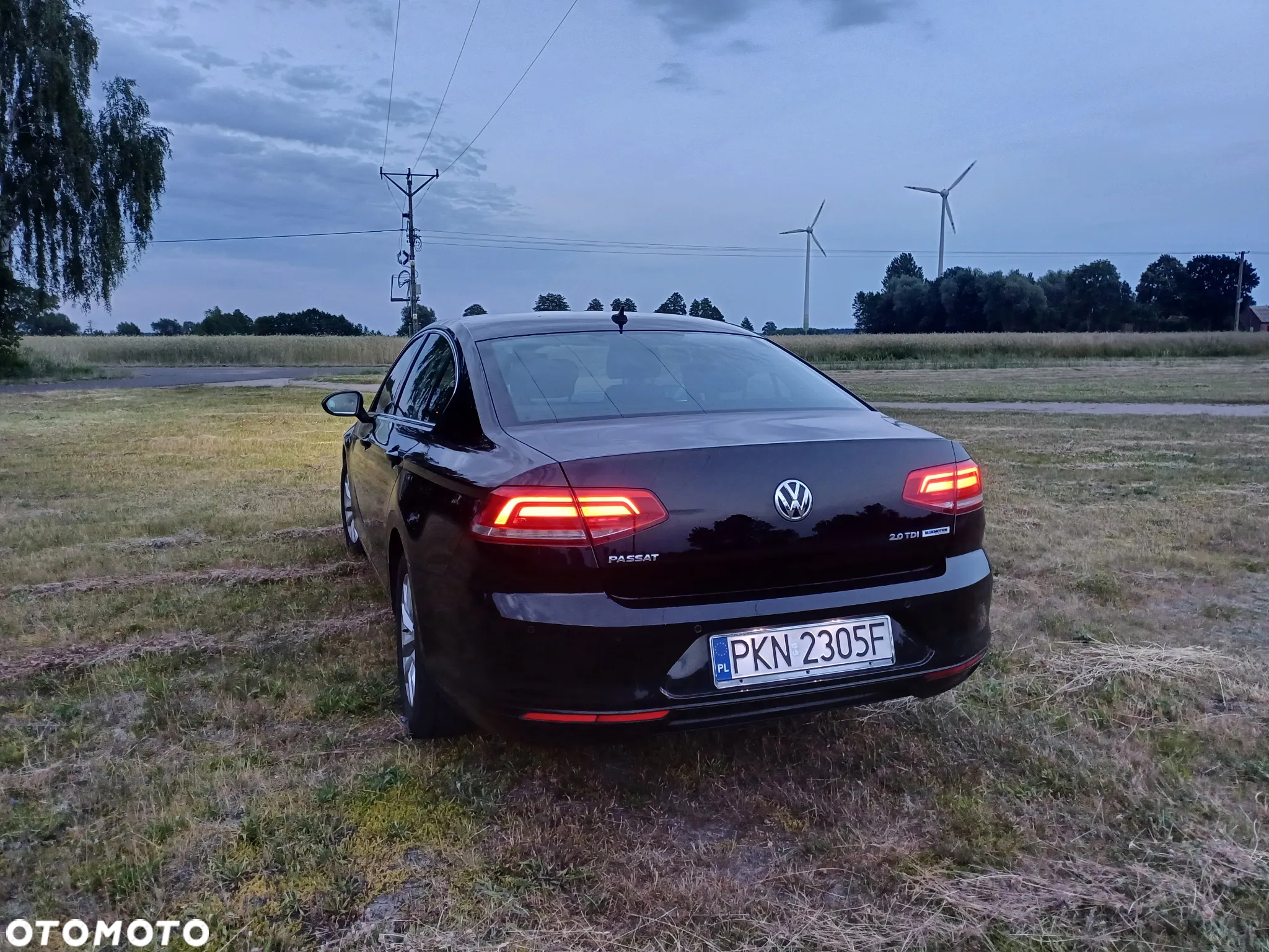 Volkswagen Passat 2.0 TDI BMT Highline - 21