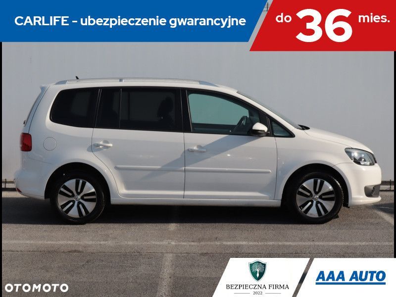 Volkswagen Touran - 8