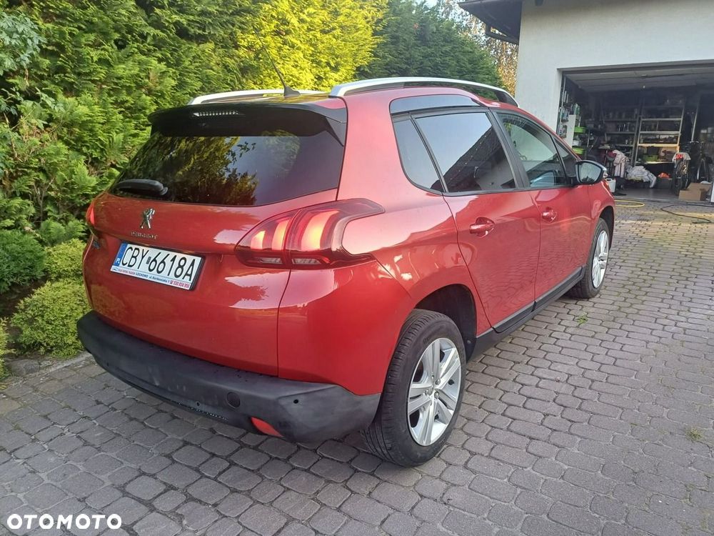 Peugeot 2008 1.5 BlueHDi Style - 6