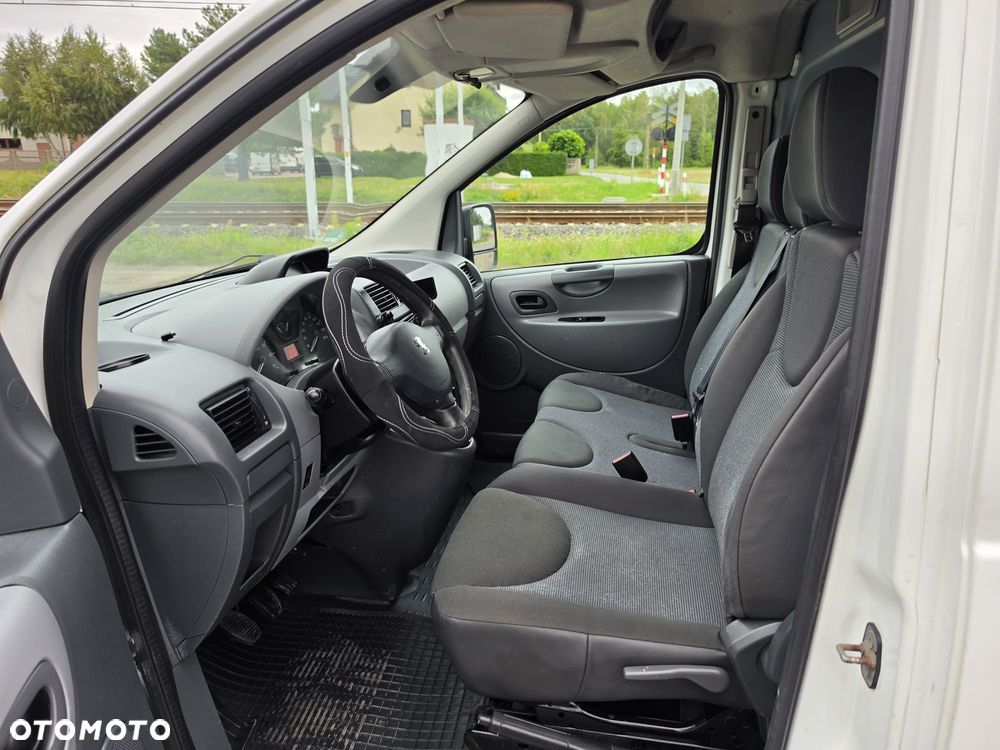 Peugeot EXPERT - 9