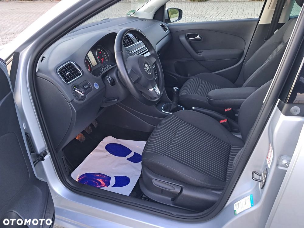 Volkswagen Polo - 19