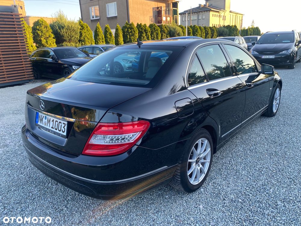 Mercedes-Benz Klasa C - 39