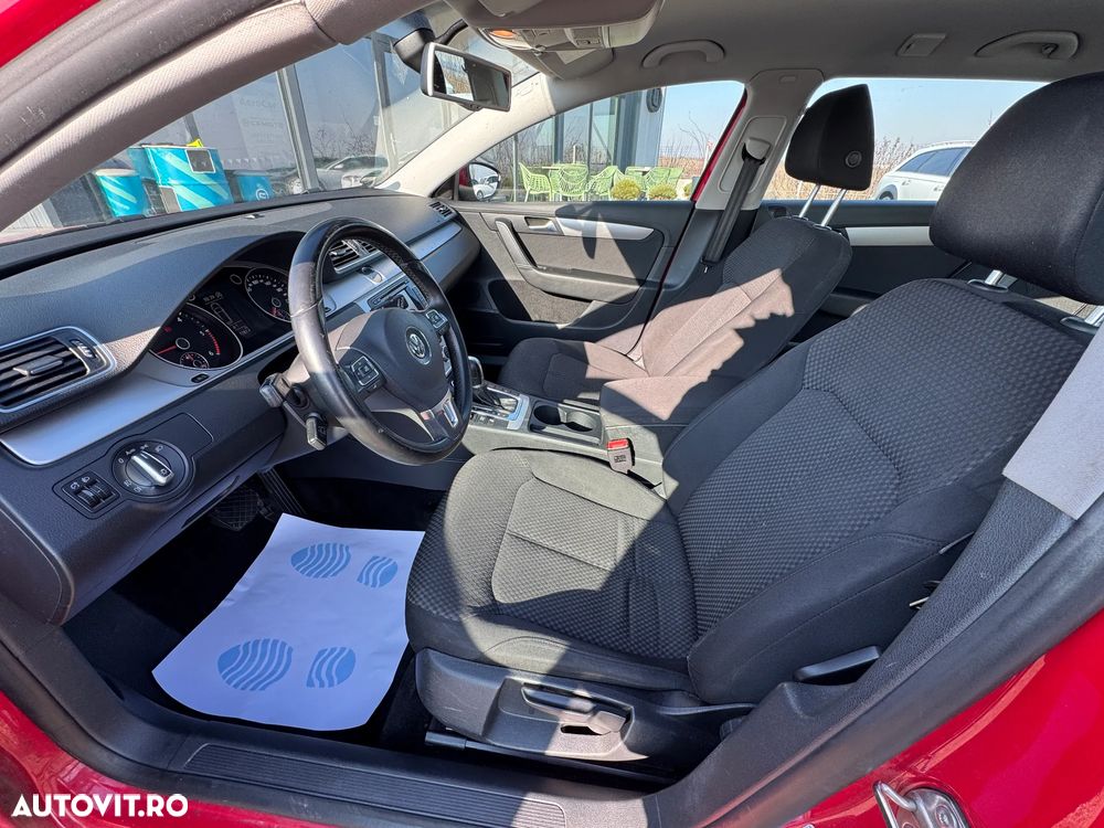 Volkswagen Passat 2.0 Blue TDI DSG SCR Comfortline - 12