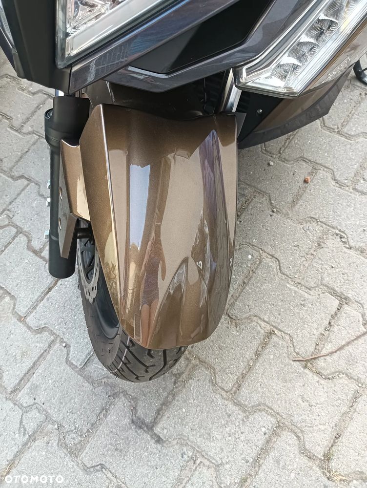 Barton B-Max 125 - 6