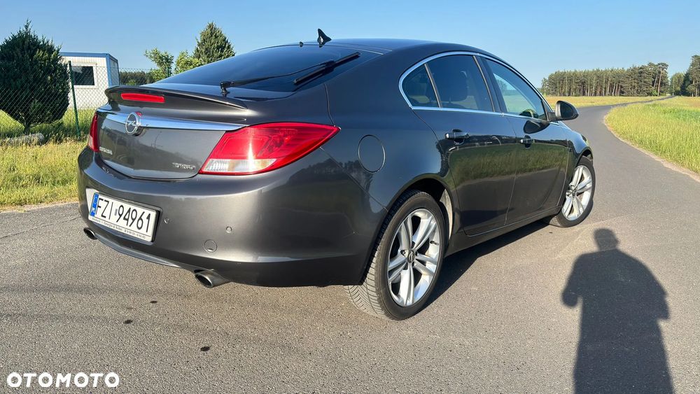 Opel Insignia 2.0 Turbo - 4