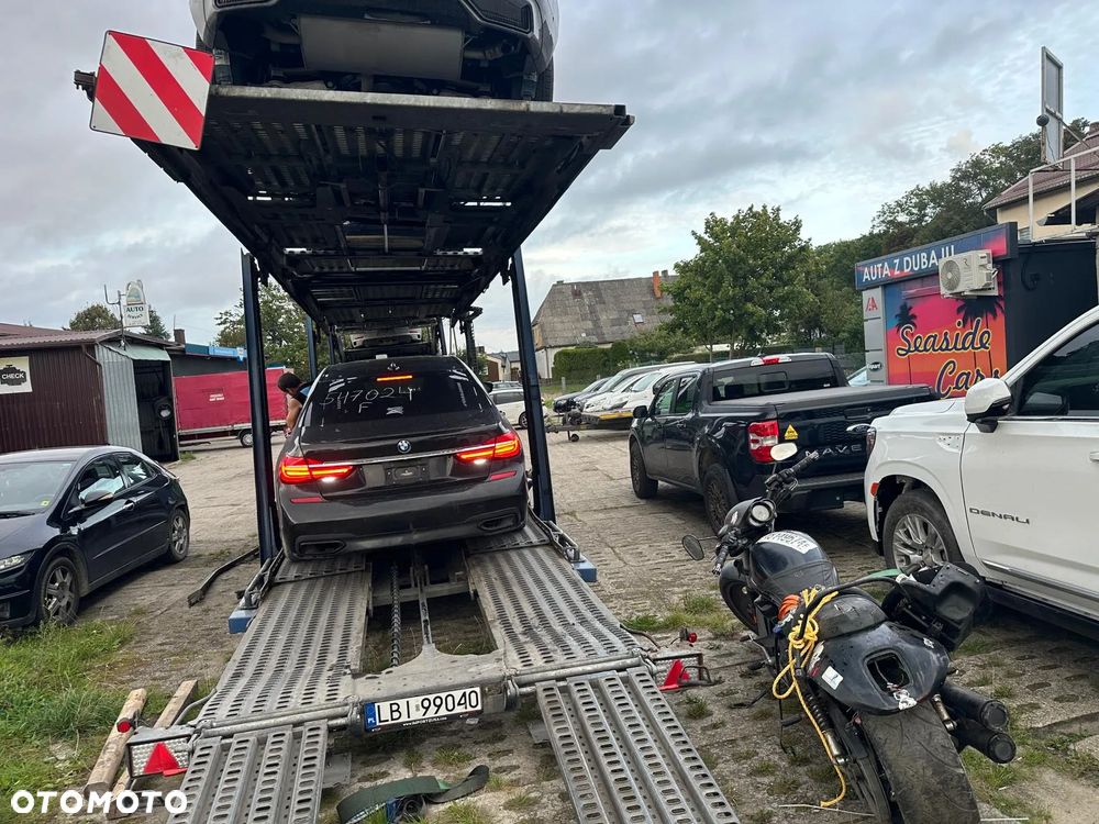 BMW Seria 7 740Li - 22