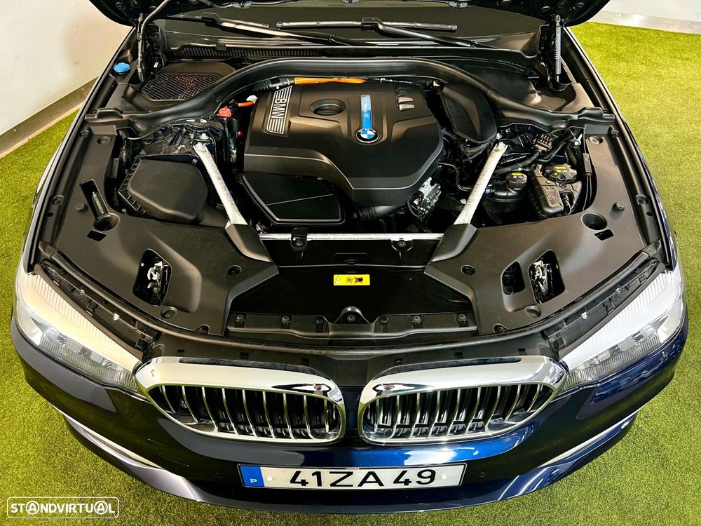 BMW 530 e iPerformance - 32