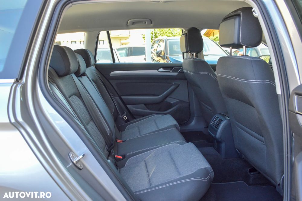 Volkswagen Passat 2.0 TDI SCR DSG Business - 21