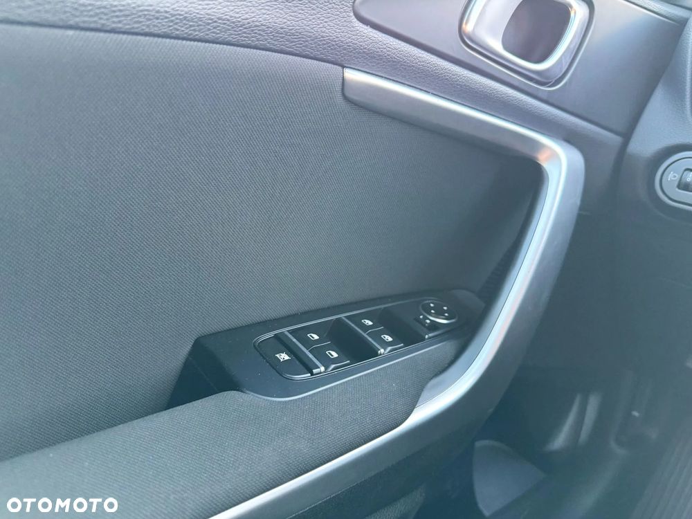 Kia XCeed 1.0 T-GDI M - 15