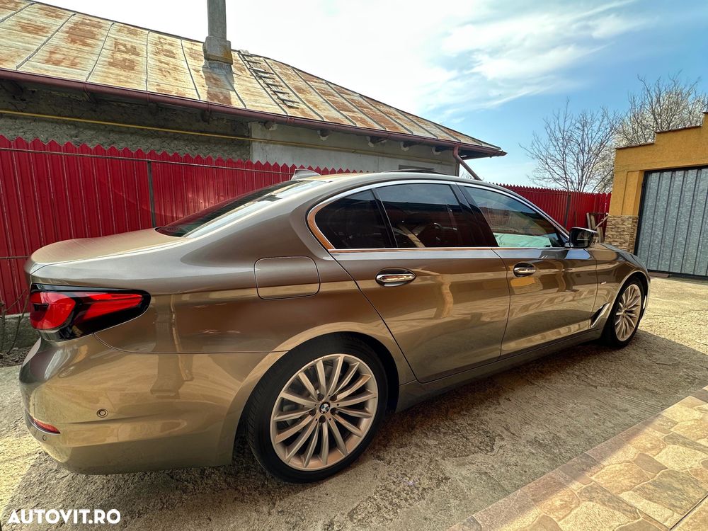 BMW Seria 5 520d AT - 14