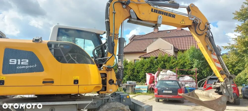 Liebherr A 912 Compact Litronic - 9