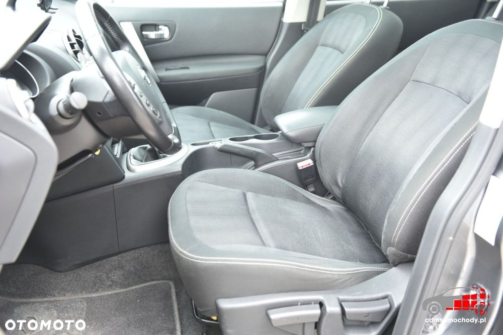 Nissan Qashqai - 17