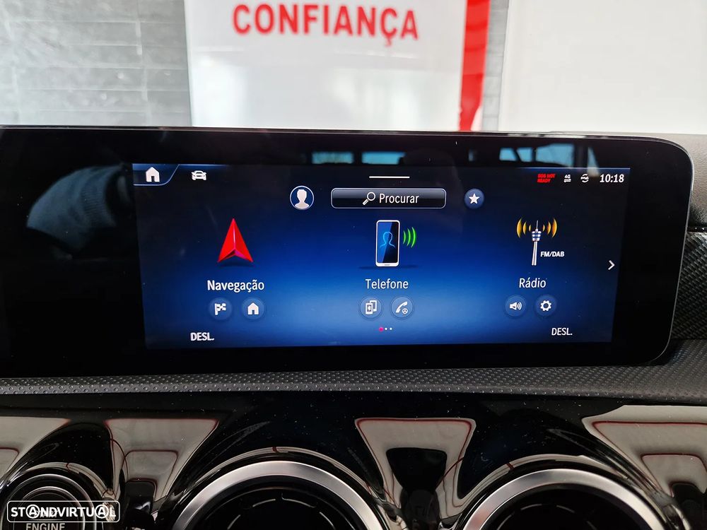 Mercedes-Benz A 250 e - 32