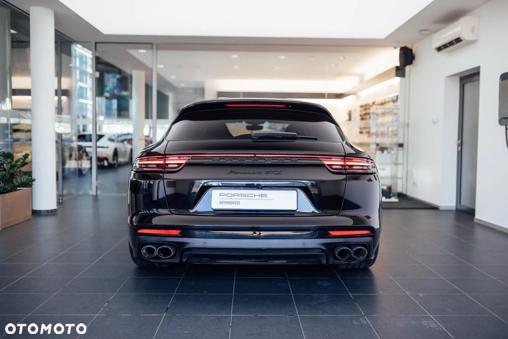 Porsche Panamera GTS GPF - 14