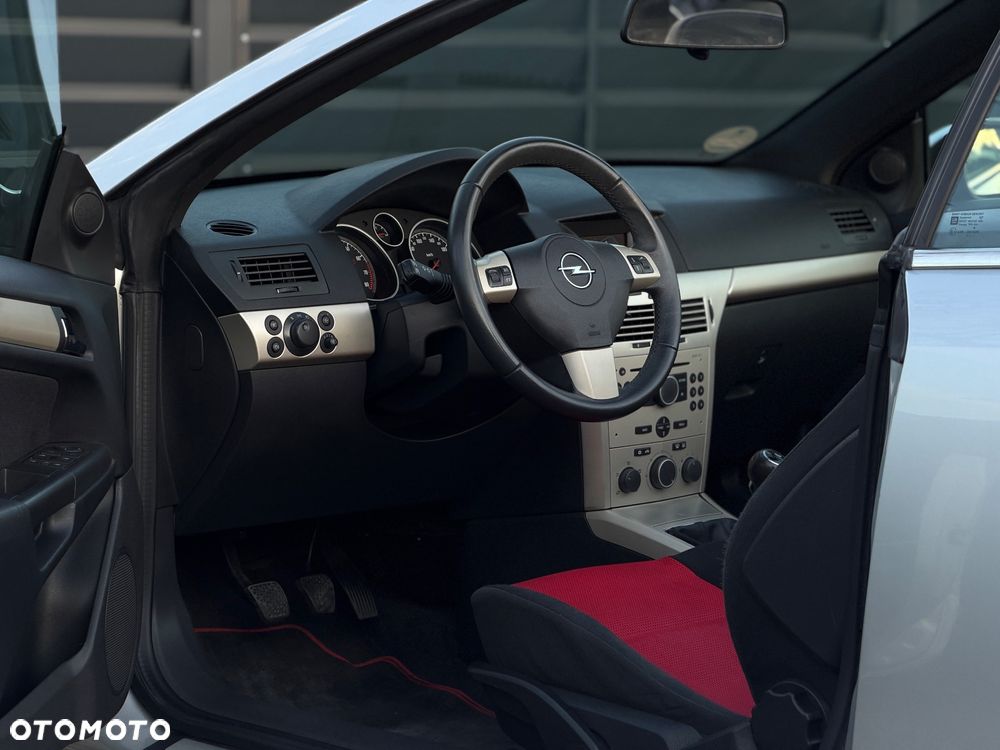 Opel Astra 1.6 Edition - 12