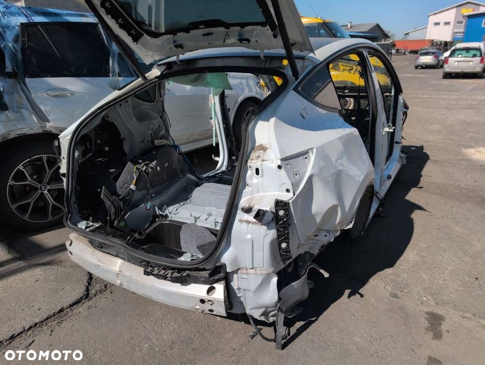 KAROSERIA ĆWIARTKA BŁOTNIK PRÓG DACH PODŁUŻNICA TESLA MODEL Y (5YJY) 2019 - 2022 EV 235 kW [320 - 6