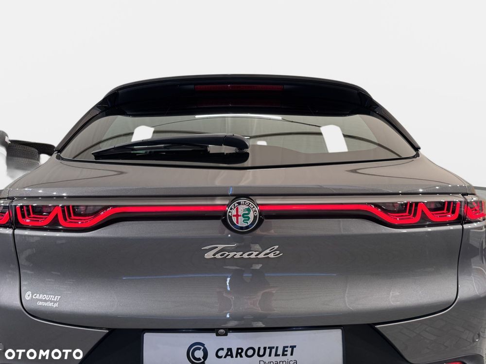 Alfa Romeo Tonale - 12