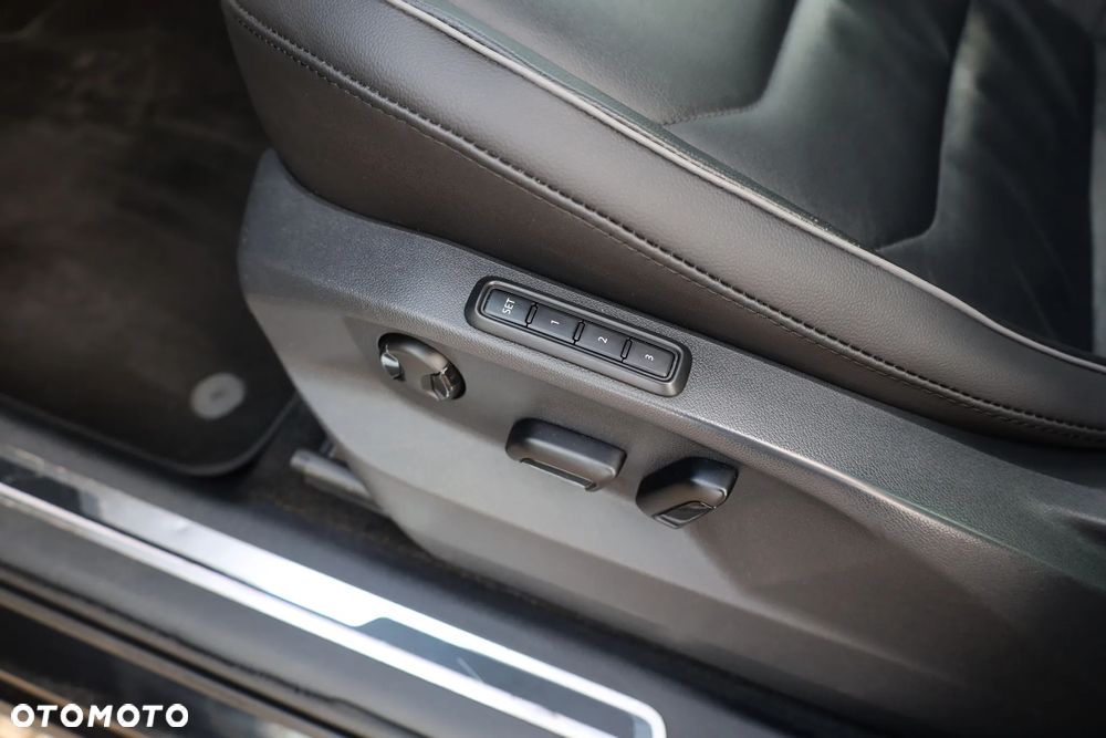 Volkswagen Tiguan 2.0 TSI BMT 4Mot Highline DSG - 23