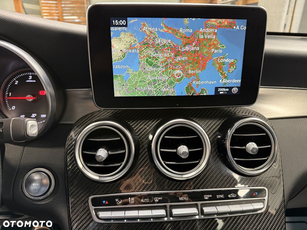 Mercedes-Benz GLC 250 d 4Matic 9G-TRONIC AMG Line - 19