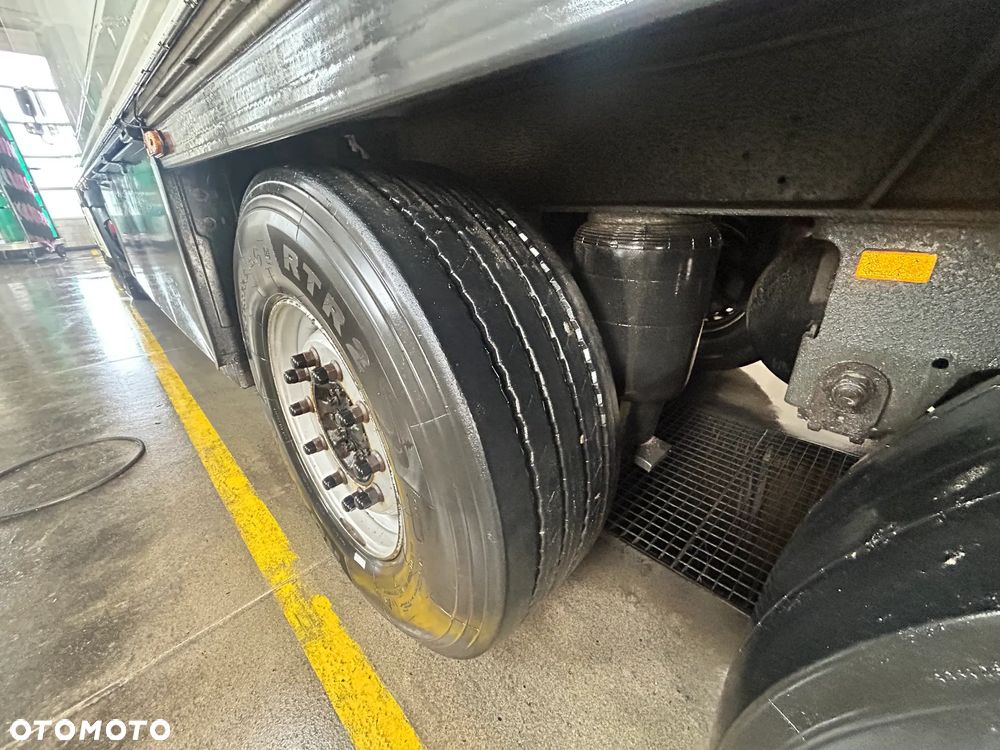 Schmitz Cargobull SKO 24 - 6