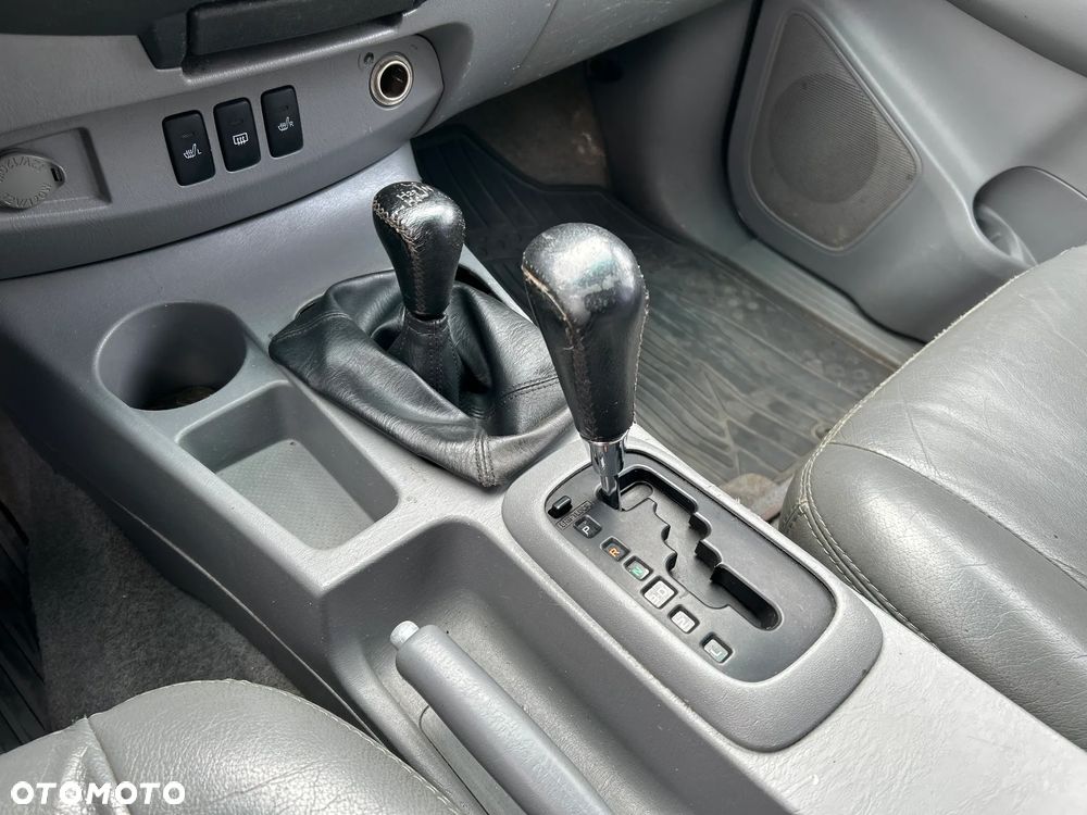 Toyota Hilux 3.0 D-4D SR5-X Platinium - 19