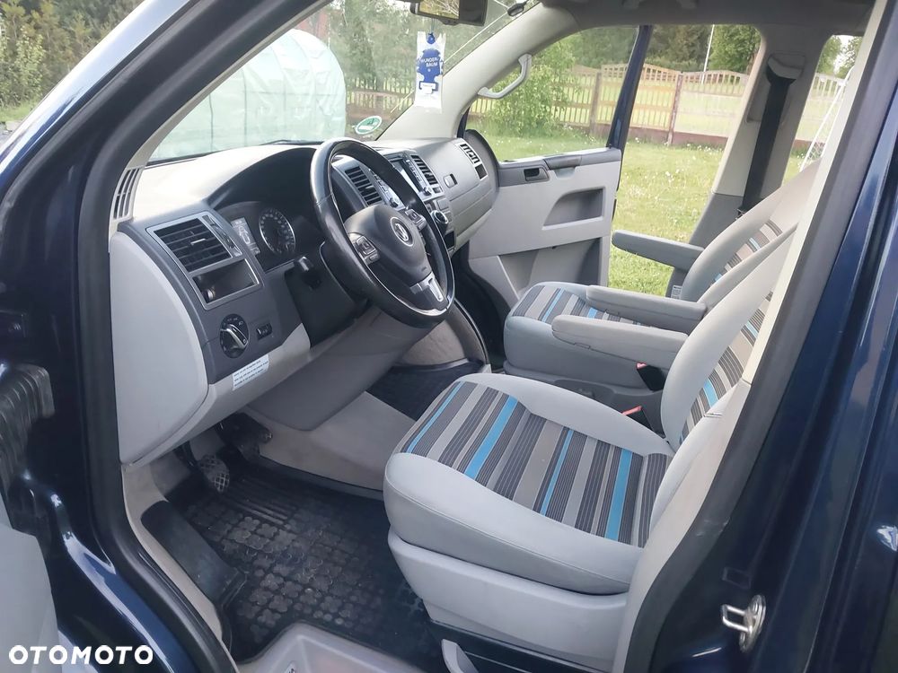 Volkswagen California - 12