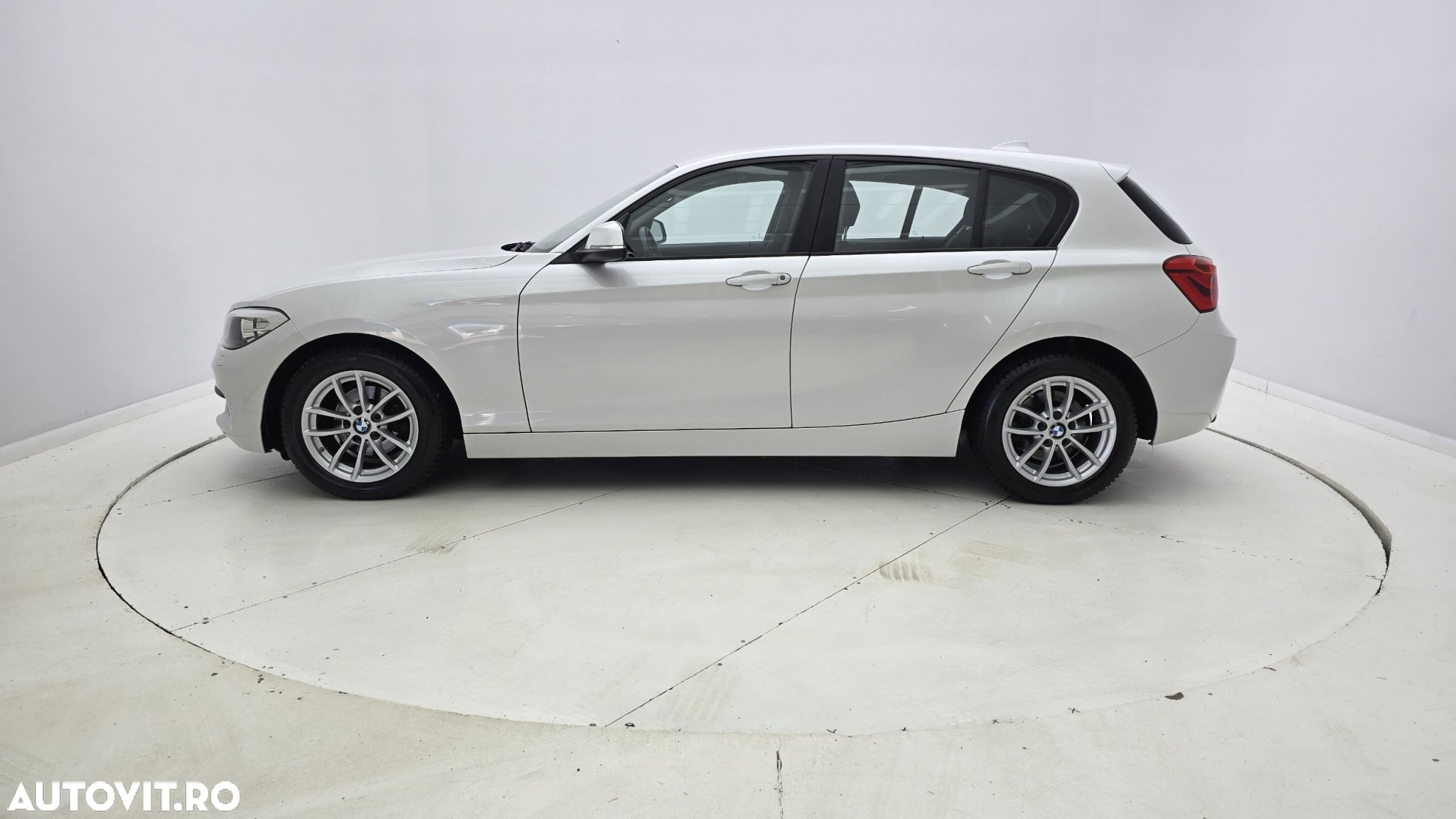 BMW Seria 1 - 9