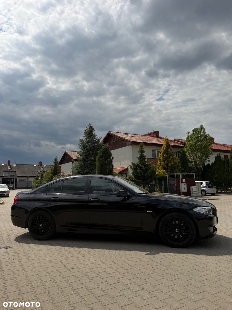 BMW Seria 5 ver-520d - 6