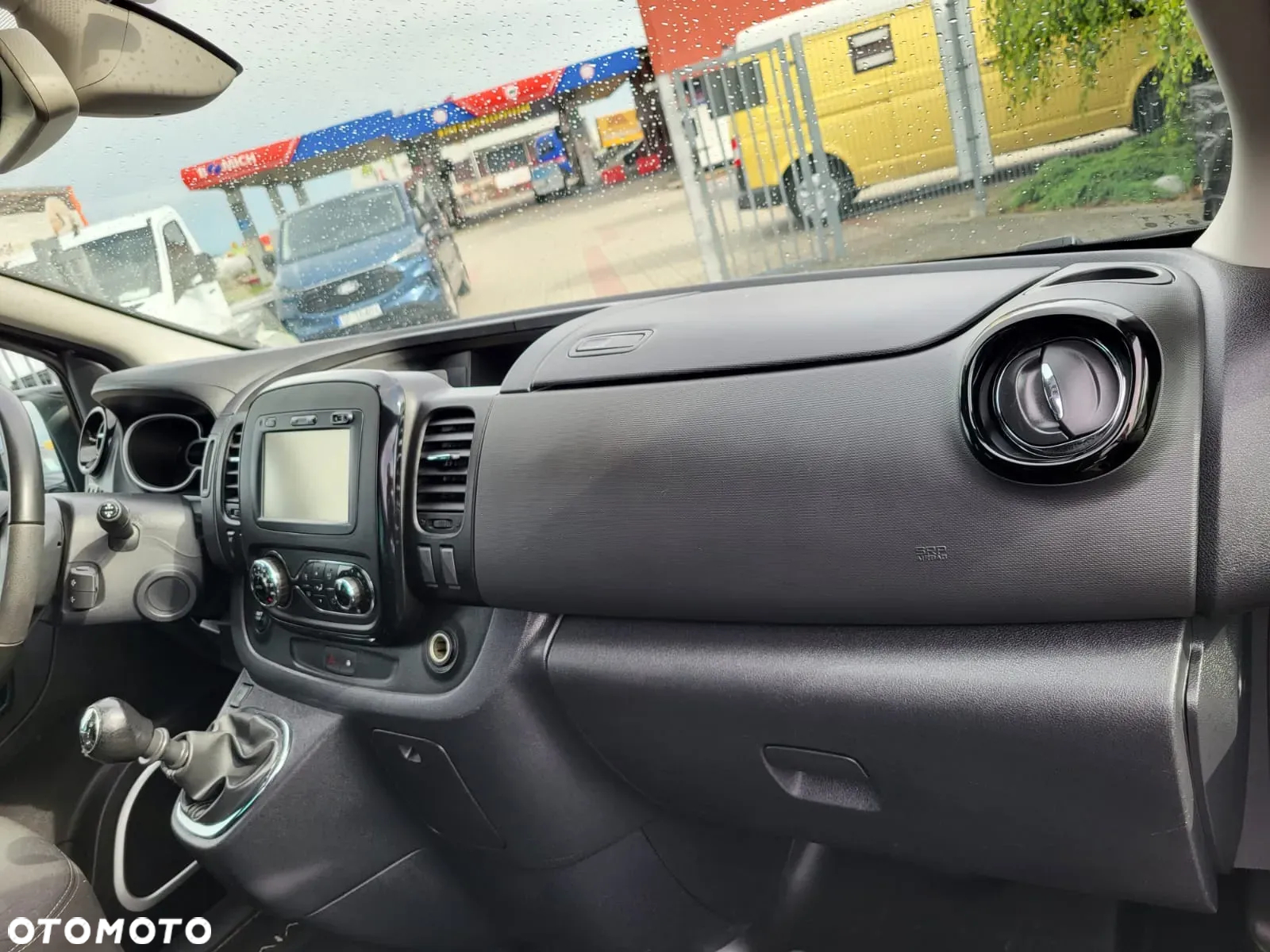 Opel VIVARO 1.6 CDTI - MIXT 6 OSÓB-KLIMA-ŁADNY-NAVI-ORUROWANIE - 24