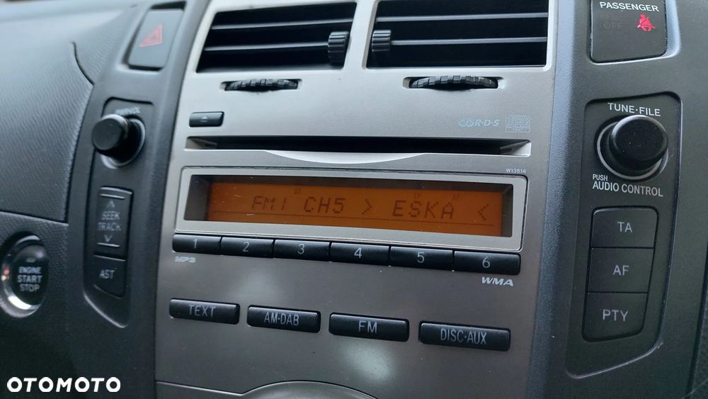 Toyota Yaris 1.33 Prestige - 27