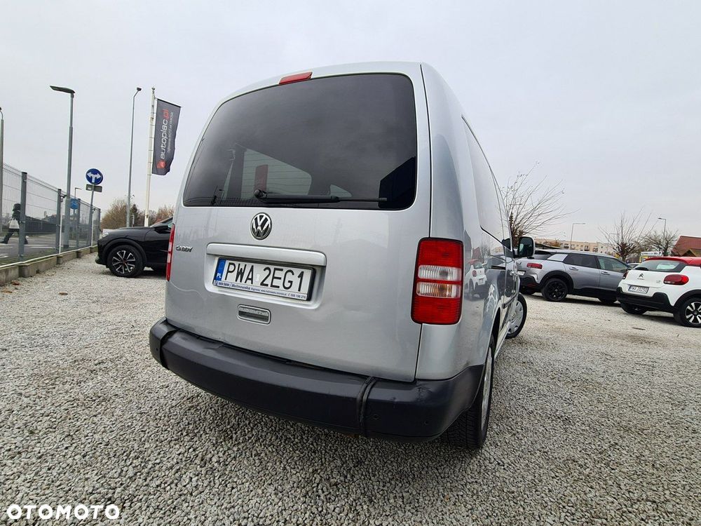 Volkswagen Caddy Maxi Trendline DSG - 2