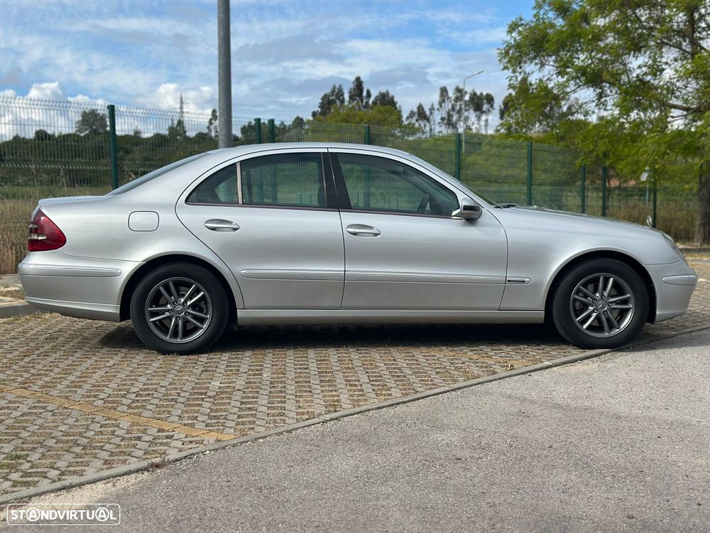 Mercedes-Benz E 270 CDi Elegance - 4