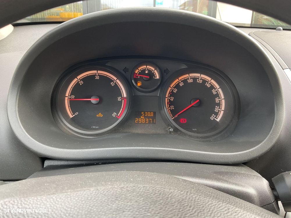 Opel Corsa 1.3 CDTi City - 21