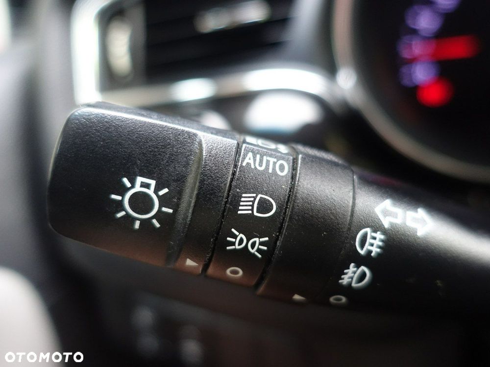 Kia Ceed Cee'd 1.6 CRDi L - 19