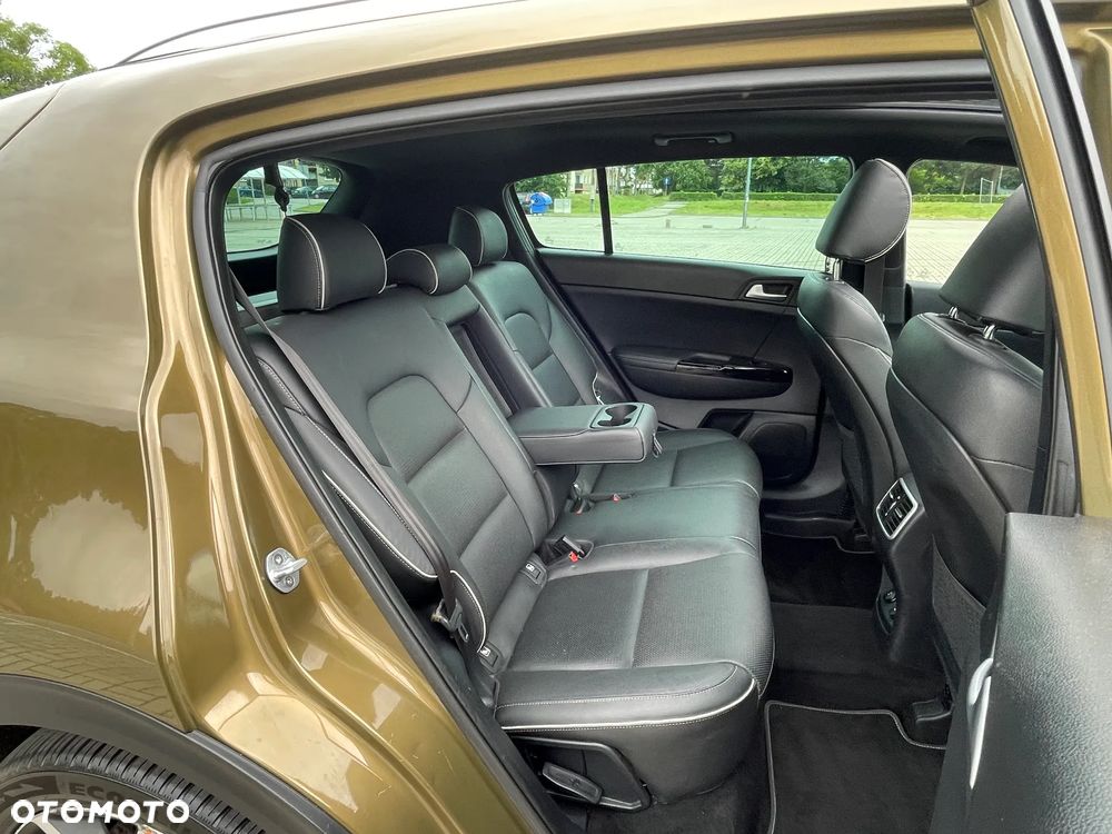 Kia Sportage 1.6 T-GDI AWD GT Line - 16
