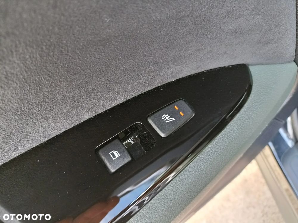 Kia Sportage 1.6 T-GDI Anniversary 2WD - 33